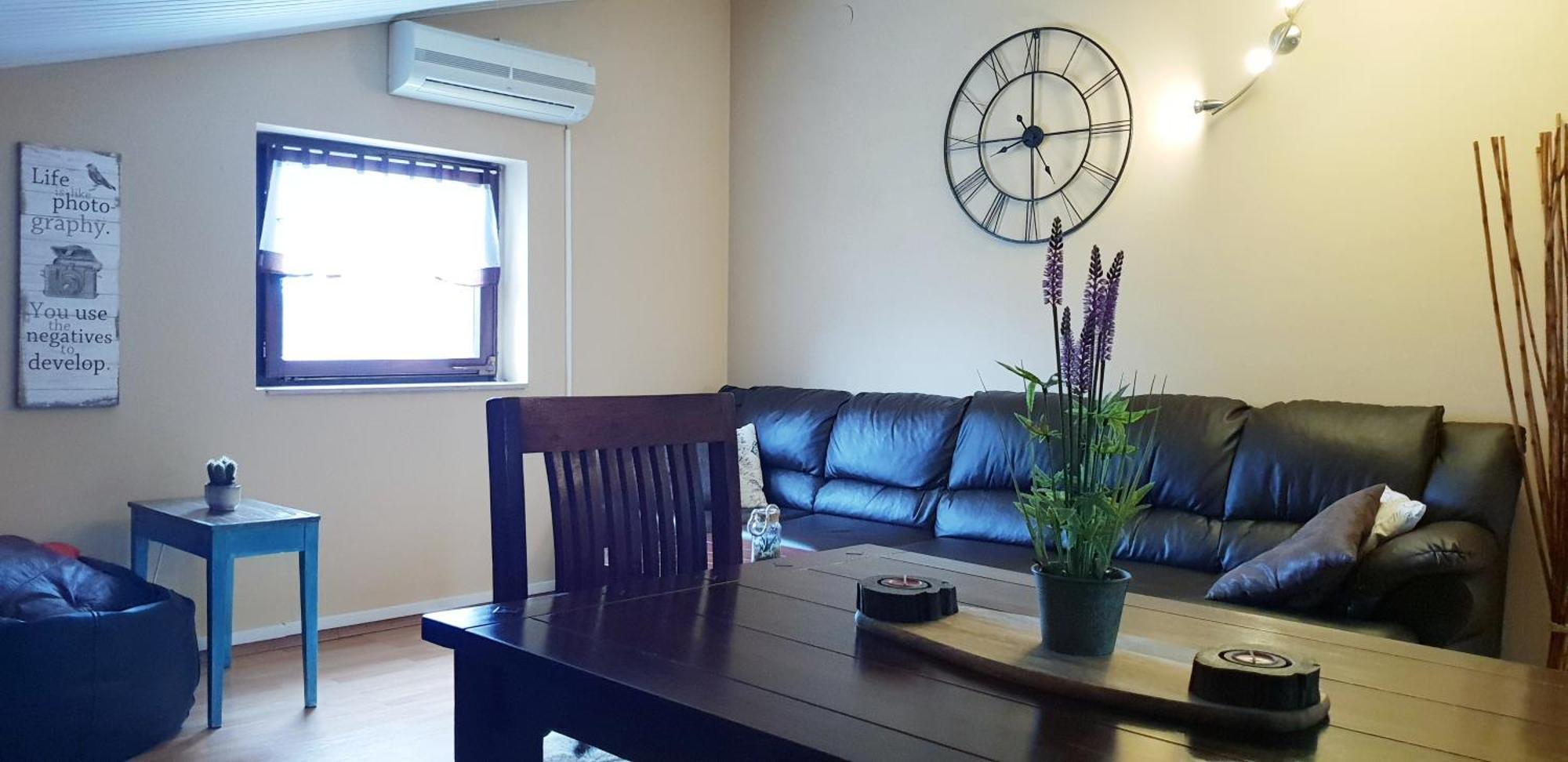 Apartment Tezak Kukci Exteriör bild